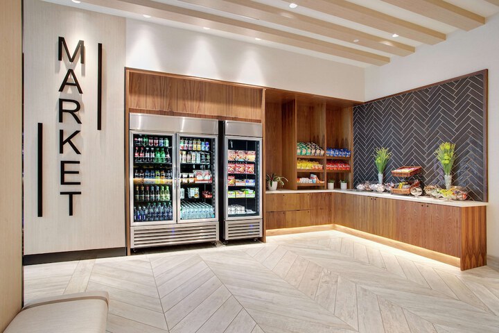 Snack bar