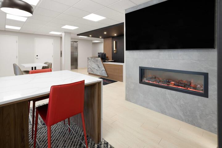 Hotel Interior 5 of 43