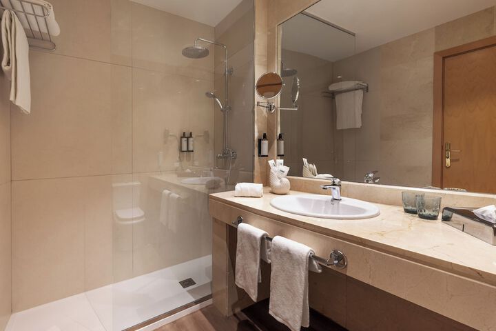 Clean Restrooms