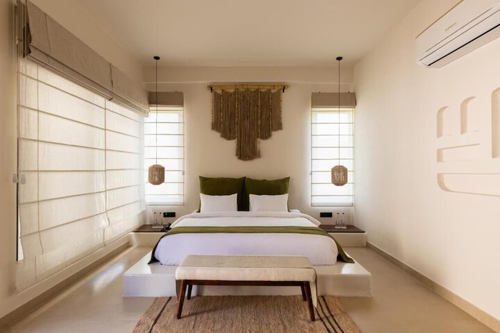 Room 16 of 110