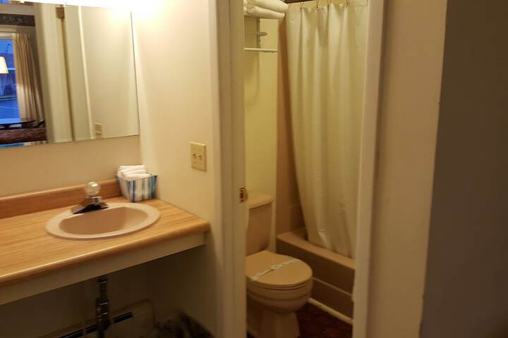 Room 36 of 58