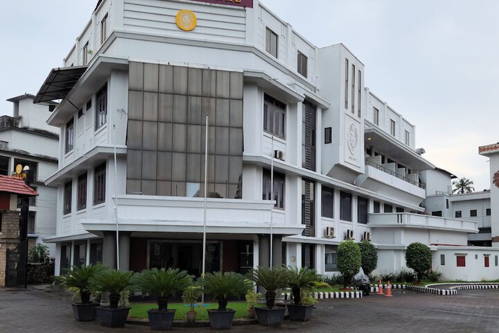 Hotel Merlin Interantional