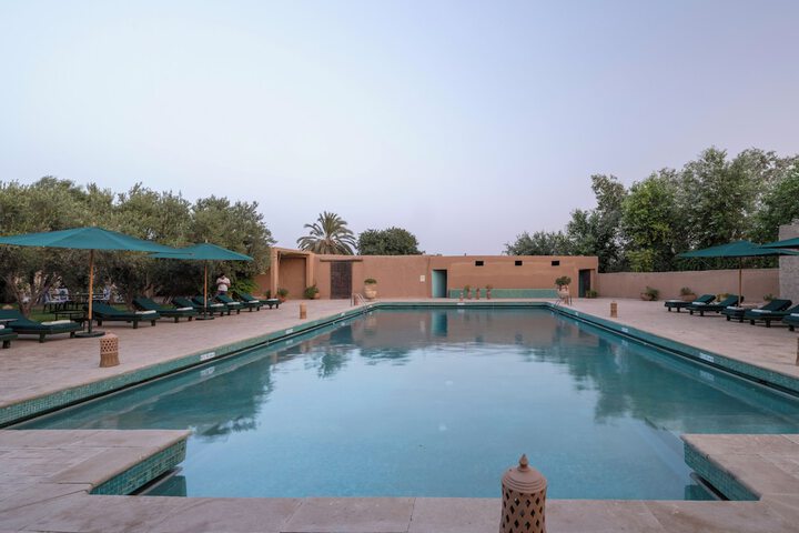 Pool 110 of 138