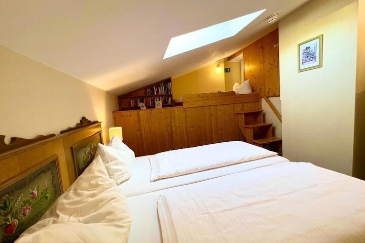 Room 20 of 92