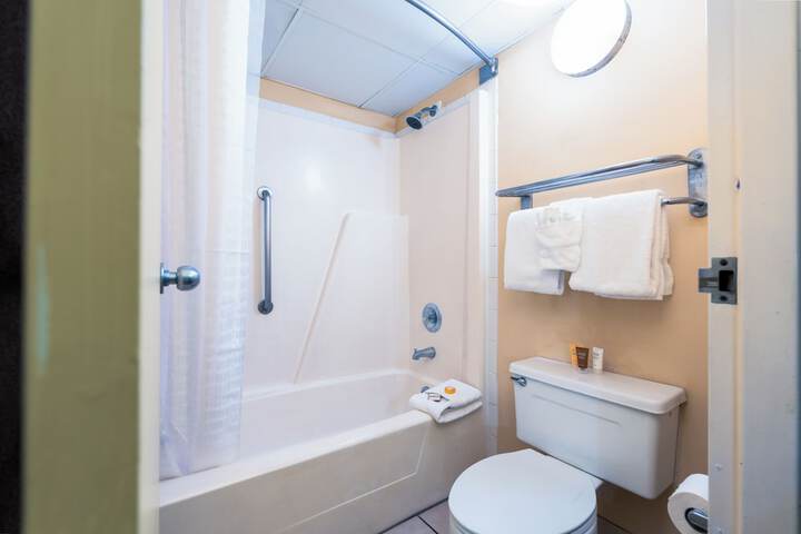 Bath Photo