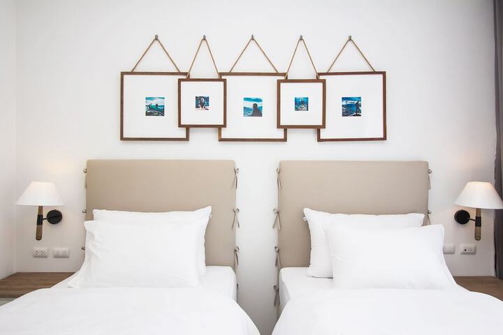 Room 16 of 72