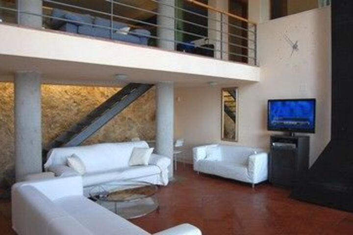Room 14 of 19