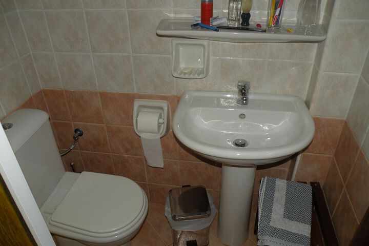 Room 35 of 72