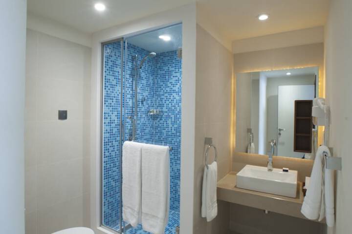 Room 50 of 123