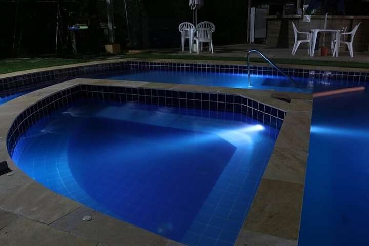 Pool 50 of 81
