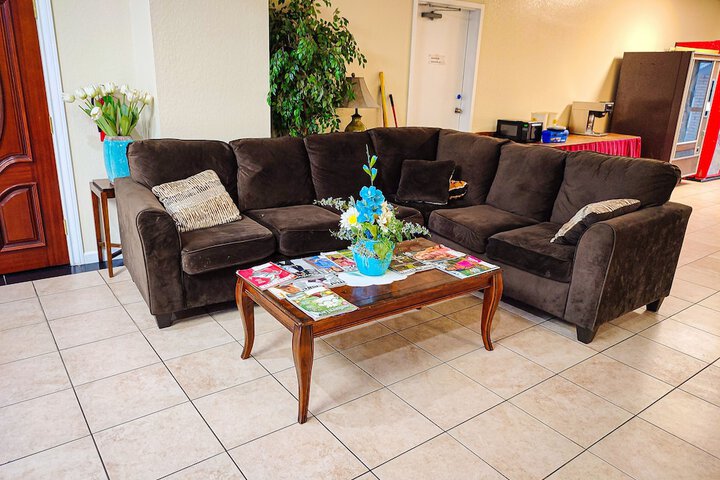 Hotel Interior 3 of 27