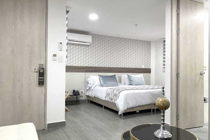 Room 18 of 81