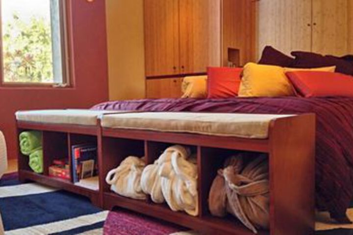 Room 18 of 28