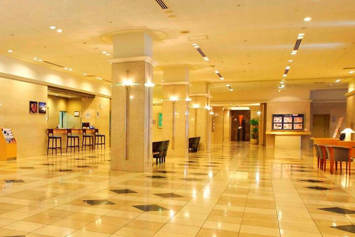 Guest Lobby