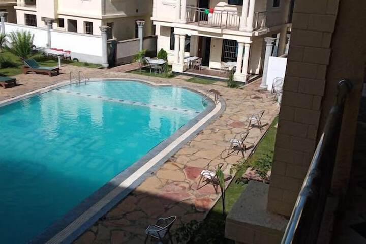 Pool 27 of 45