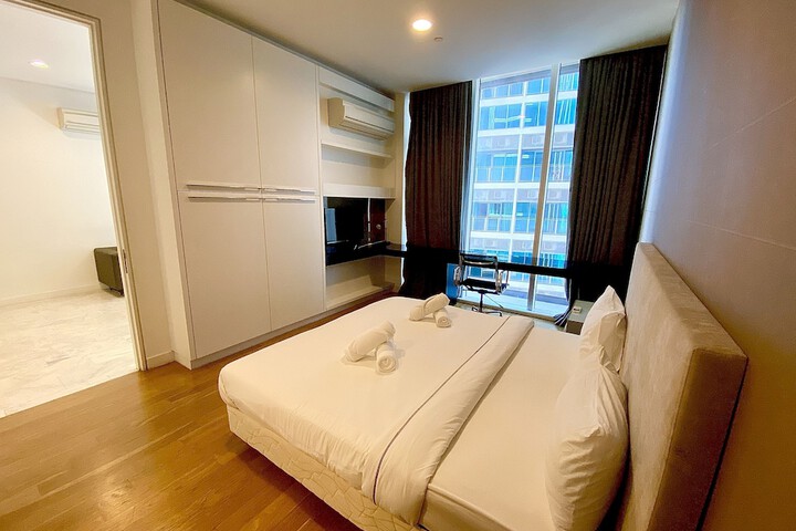 Room 18 of 49