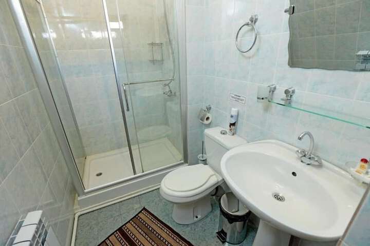 Room 20 of 25