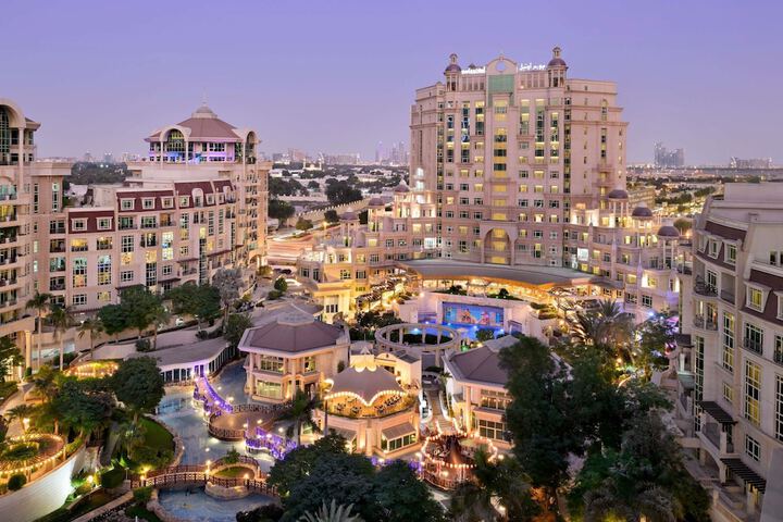 Swissôtel Al Murooj Dubai