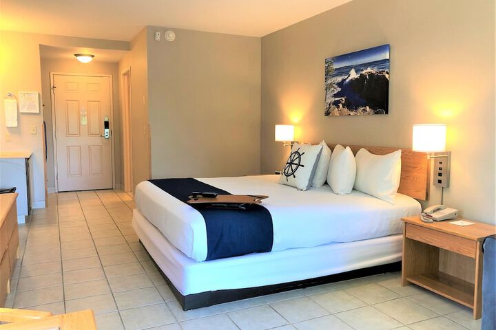 Room 8 of 111