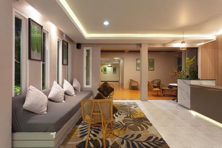 Hotel Interior 2 of 127