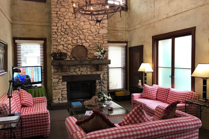 Room 8 of 29