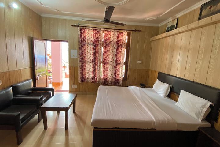 Room 22 of 57