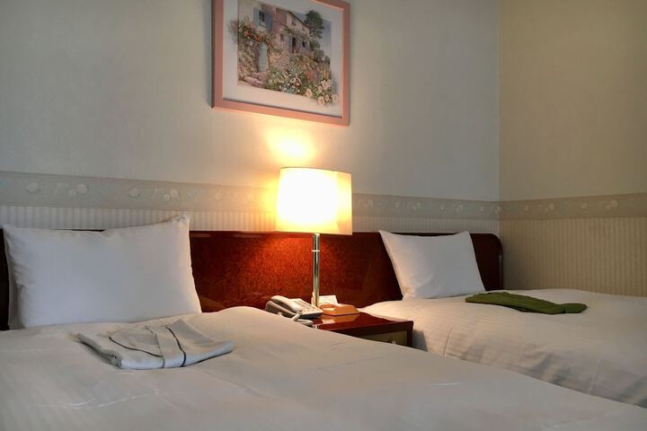 Room 18 of 55