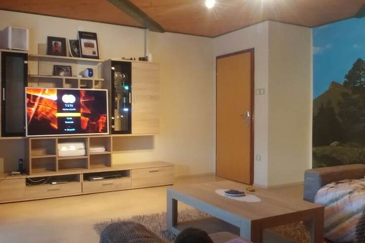 Room 7 of 14