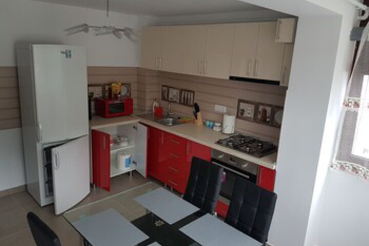 Room 16 of 22