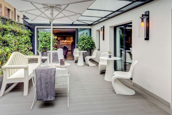 Terrace/Patio 48 of 52