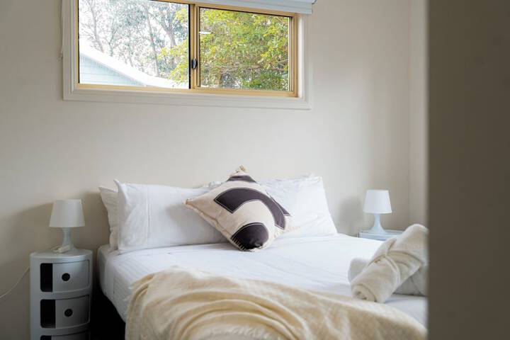 Room 18 of 173