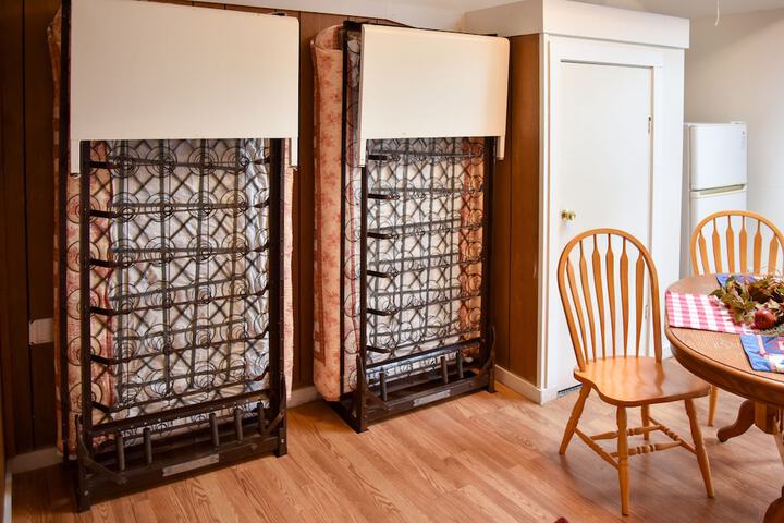 Room 21 of 61
