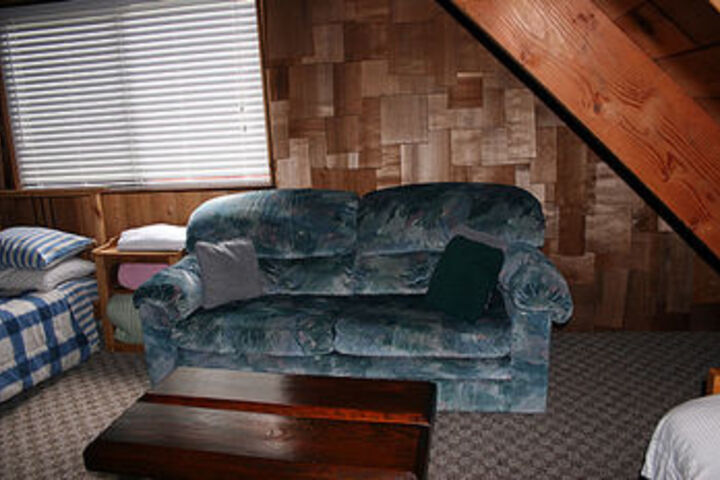 Room 610 of 697
