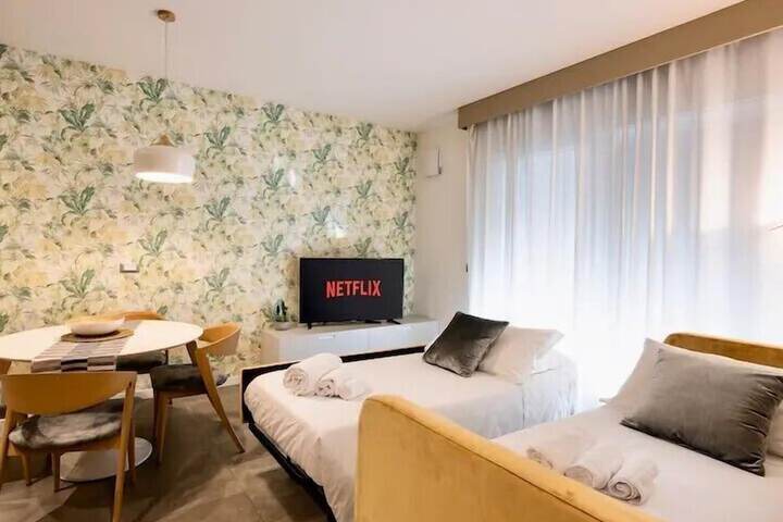 Room 35 of 54