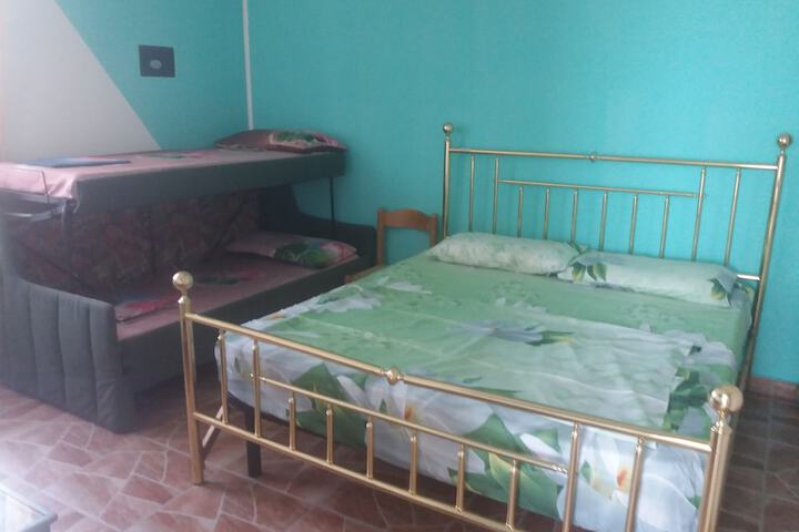 Room 16 of 26