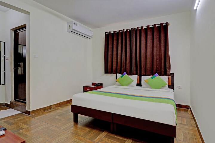 Room 10 of 39