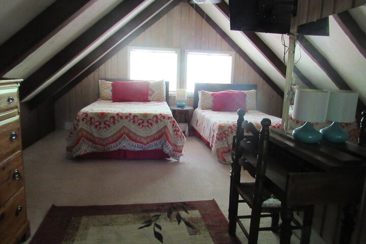 Room 66 of 232