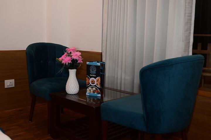 Room 6 of 24