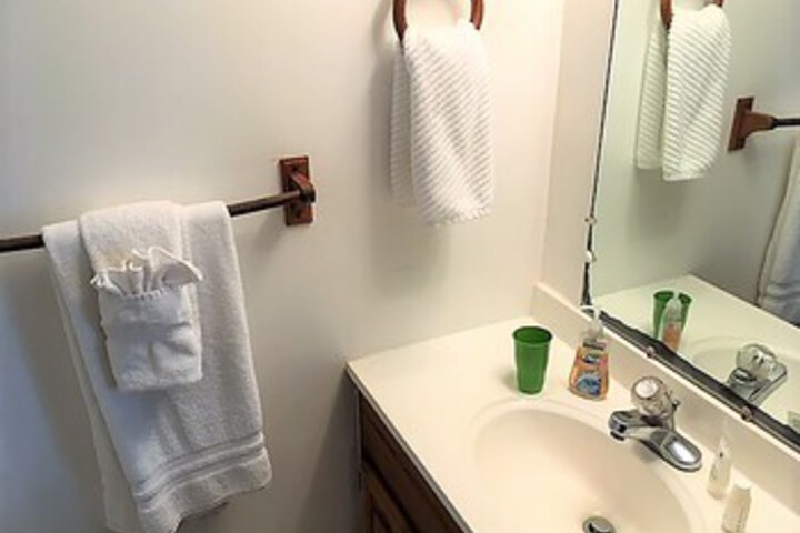 Room 4 of 71