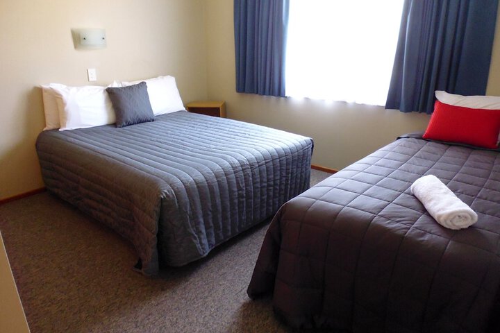 Room 5 of 25