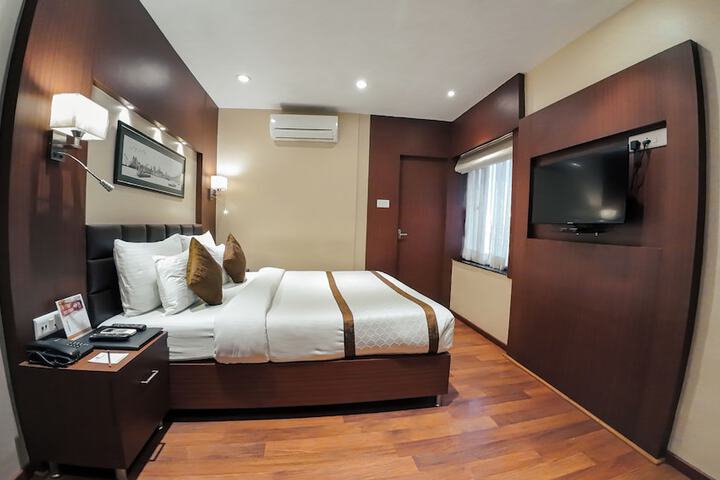 Room 90 of 161