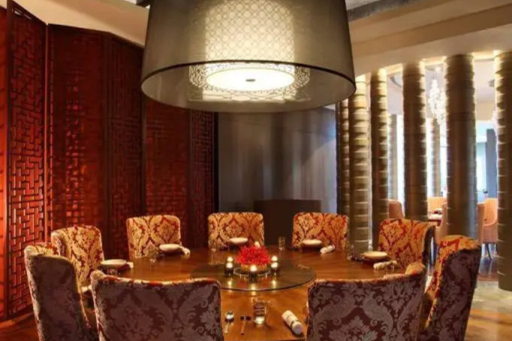 Dining 7 of 7