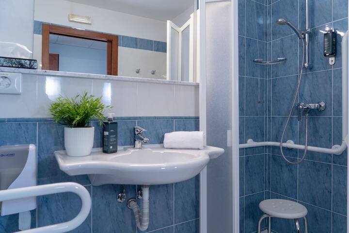 Bathroom Interior Photo