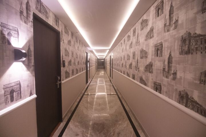 Hotel Interior 4 of 75