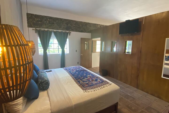 Room 28 of 172
