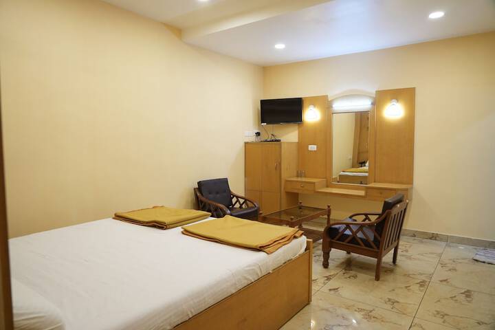 Room 8 of 21