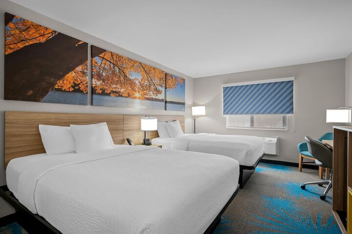 Room 8 of 41