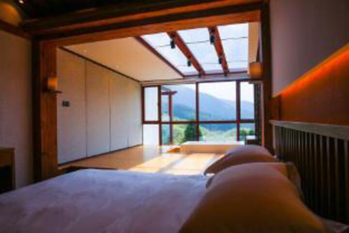 Room 21 of 23