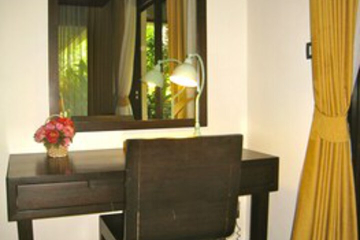 Room 35 of 42