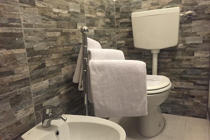 Clean Restrooms